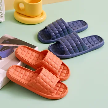 Новые летние женские тапочки, женские домашние принадлежности, легкие и удобные сандалии и тапочки для ванной, женская обувь